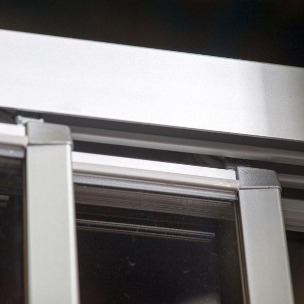 Душевая дверь в нишу GuteWetter Practic Door GK-403A левая 121-125 см стекло бесцветное, профиль матовый хром фото в интернет-магазине «Wasser-Haus.ru»