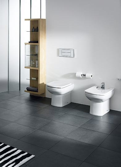 Биде напольное Roca Dama Senso 357514000 фото в интернет-магазине «Wasser-Haus.ru»