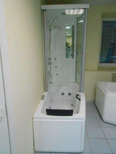 Акриловая ванна Gemy G8040 B R фото в интернет-магазине «Wasser-Haus.ru»
