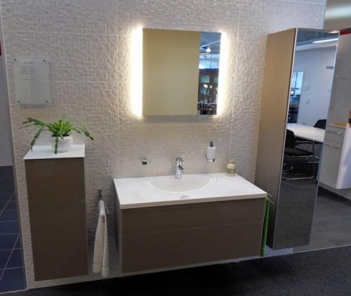 Шкаф Keuco Royal reflex стекло трюфель L фото в интернет-магазине «Wasser-Haus.ru»