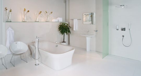 Смеситель Hansgrohe PuraVida 15473400 для ванны с душем фото в интернет-магазине «Wasser-Haus.ru»