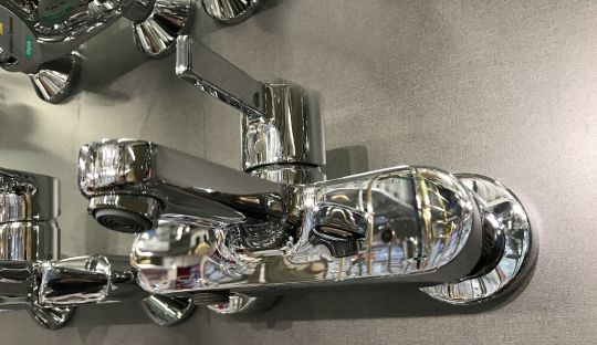 Смеситель Hansgrohe Metris S 31460000 для ванны с душем фото в интернет-магазине «Wasser-Haus.ru»