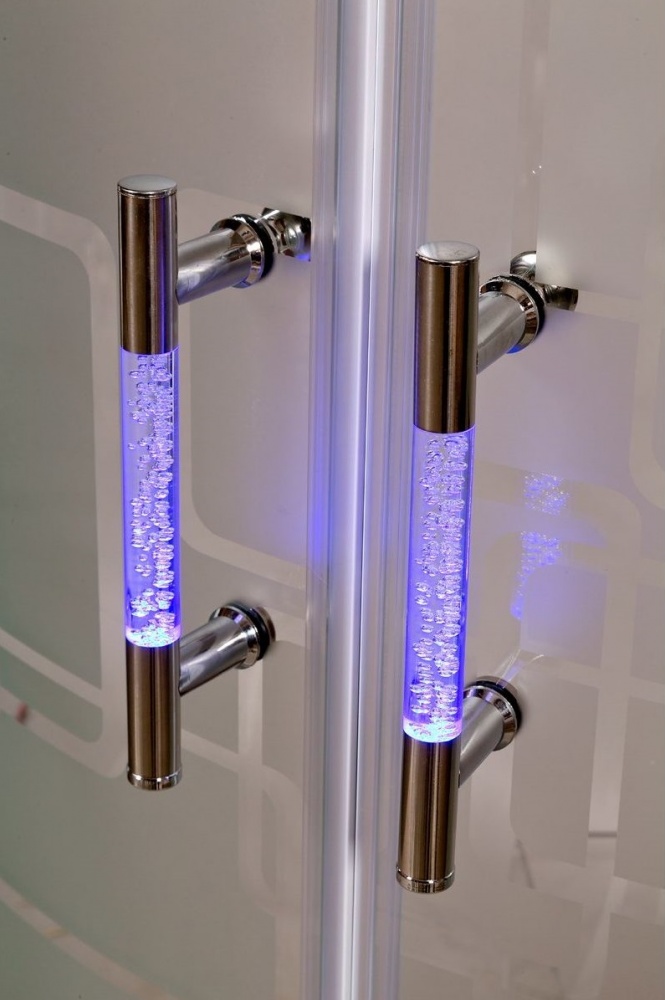 Душевое ограждение Deto C 01 LED 100 x 100 см с Led-подсветкой, хром фото в интернет-магазине «Wasser-Haus.ru»