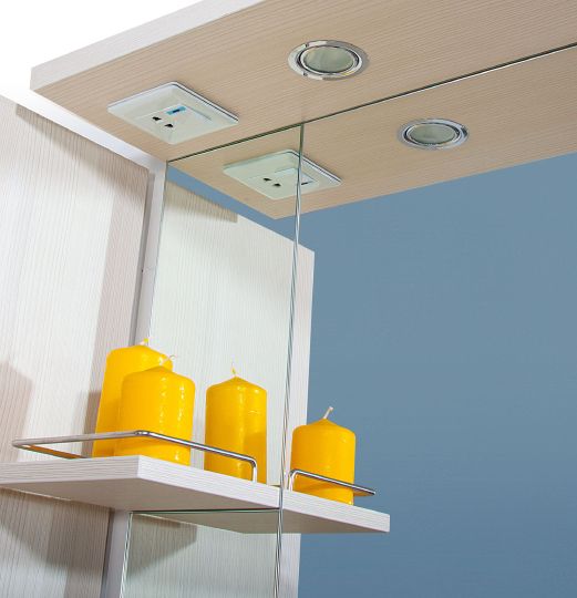 Зеркало-шкаф Бриклаер Бали 90 светлая лиственница, белый глянец, R фото в интернет-магазине «Wasser-Haus.ru»