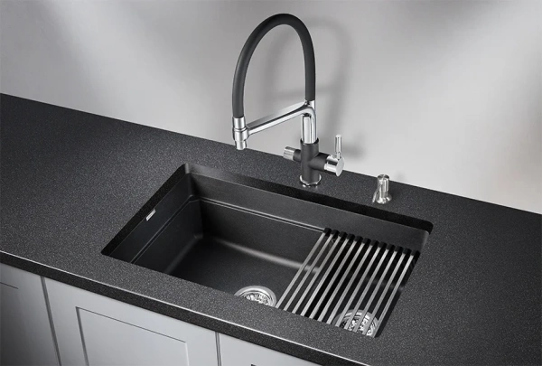 Мойка кухонная Granula Kitchen Space KS-7304U черный фото в интернет-магазине «Wasser-Haus.ru»