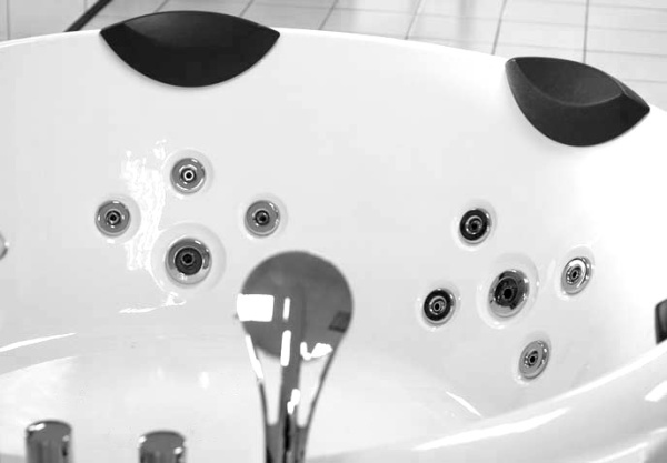 Акриловая ванна Gemy G9088 B фото в интернет-магазине «Wasser-Haus.ru»