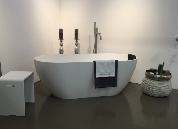 Ванна из искусственного камня Riho Bilbao BS1200500000000 150x75 фото в интернет-магазине «Wasser-Haus.ru»