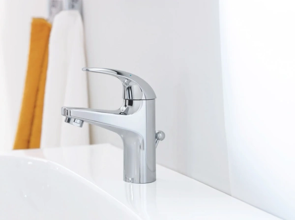 Смеситель для раковины Grohe BauCurve 32805000 фото в интернет-магазине «Wasser-Haus.ru»