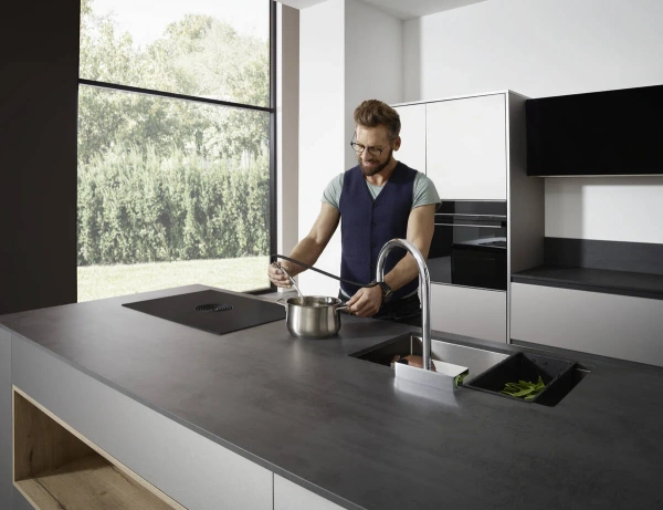 Смеситель для кухни Hansgrohe Aquno Select M81 Aquno Select M81 73831000 хром фото в интернет-магазине «Wasser-Haus.ru»