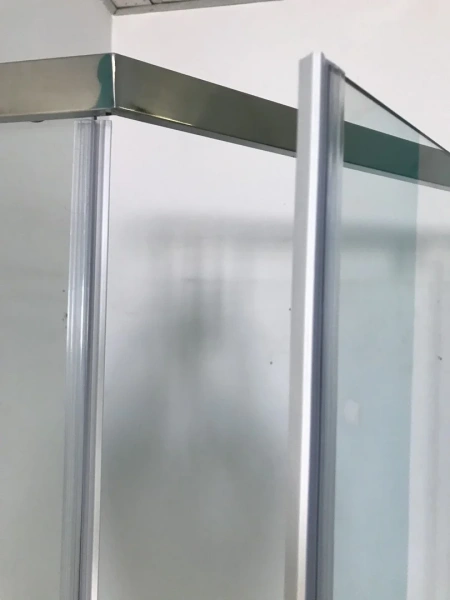 Душевой уголок Parly ZPE911T 90x90, с поддоном, профиль хром, стекло прозрачное фото в интернет-магазине «Wasser-Haus.ru»
