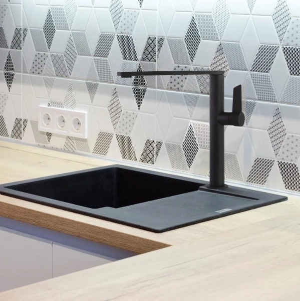 Смеситель для кухни Ramonsoler Kitchen 388401MCNM матовый чёрный фото в интернет-магазине «Wasser-Haus.ru»