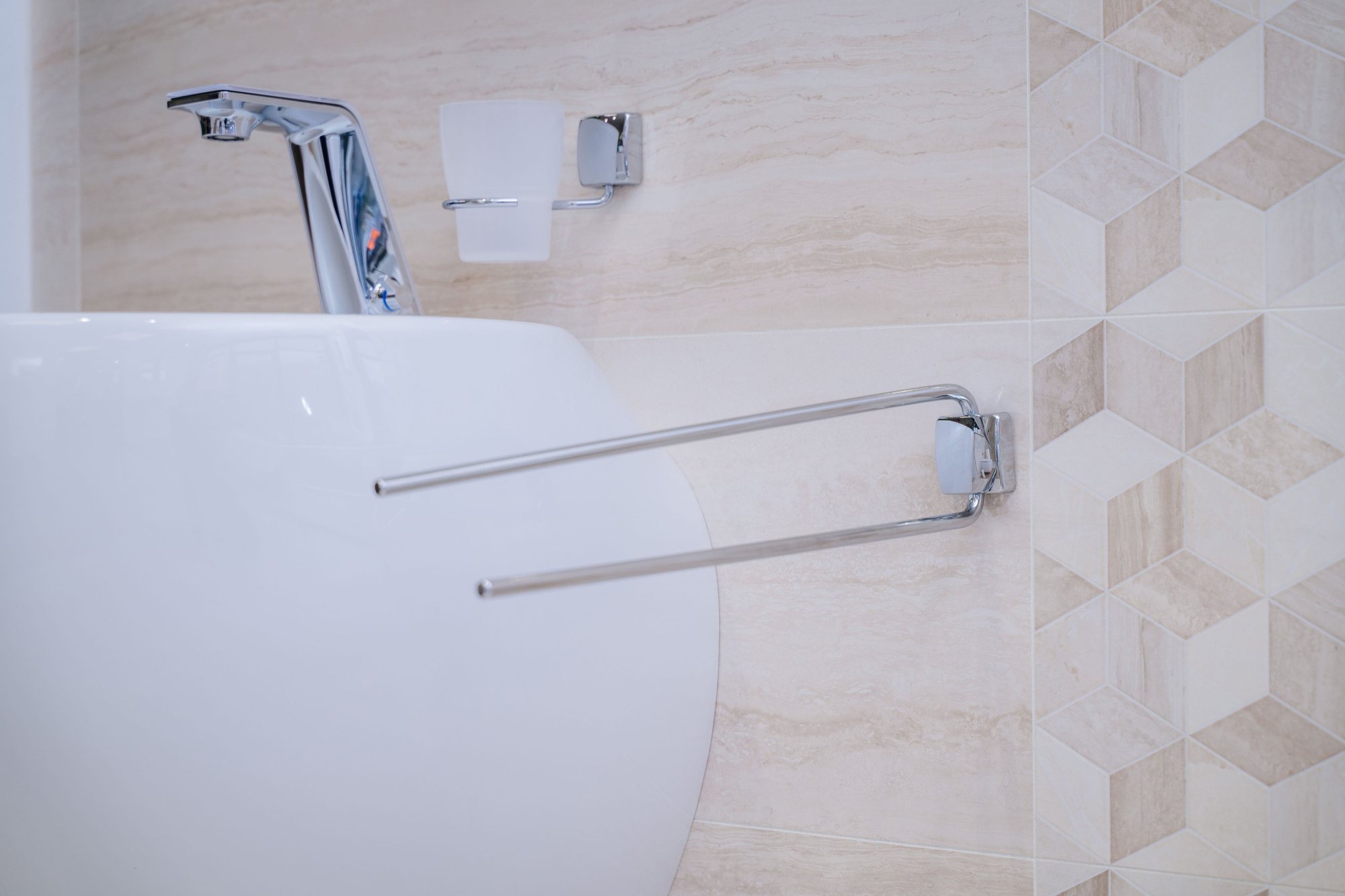 Полотенцедержатель Koin Nice NI700 фото в интернет-магазине «Wasser-Haus.ru»