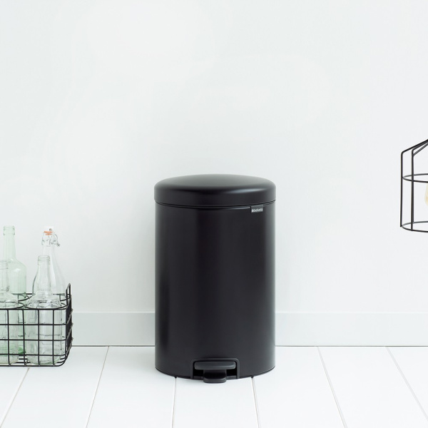 Мусорное ведро Brabantia NewIcon 114106 фото в интернет-магазине «Wasser-Haus.ru»