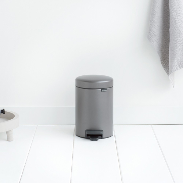 Мусорное ведро Brabantia NewIcon 113246 фото в интернет-магазине «Wasser-Haus.ru»