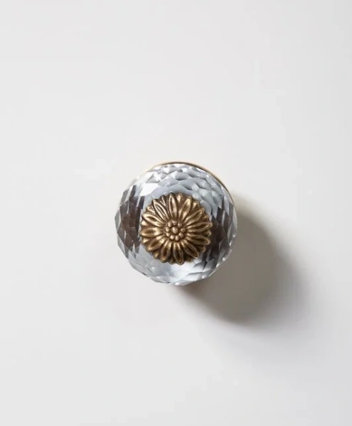 Мебель для ванной Armadi Art NeoArt 100 белая с ручками Flora золото фото в интернет-магазине «Wasser-Haus.ru»