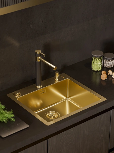 Смеситель для кухни Alveus Zina 1136509 золото фото в интернет-магазине «Wasser-Haus.ru»