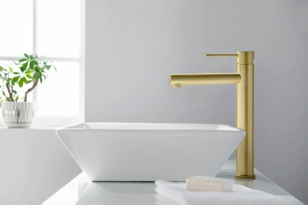 Смеситель для раковины Timo Saona 2311/17F золото фото в интернет-магазине «Wasser-Haus.ru»