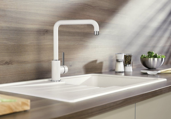 Смеситель Blanco Mili Silgranit 525127 для кухонной мойки фото в интернет-магазине «Wasser-Haus.ru»