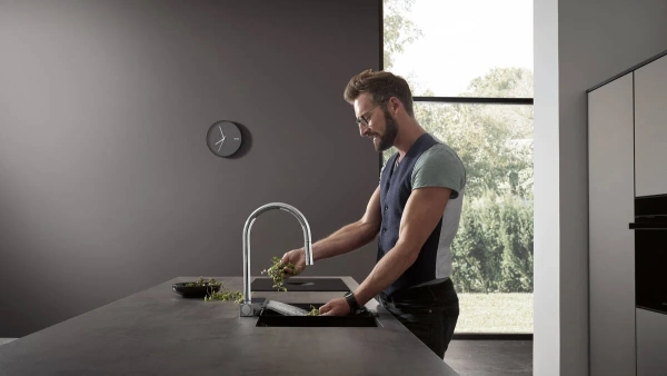 Смеситель для кухни Hansgrohe Aquno Select M81 Aquno Select M81 73831000 хром фото в интернет-магазине «Wasser-Haus.ru»