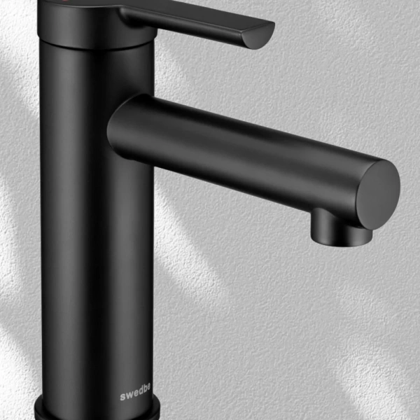 Смеситель для раковины Swedbe Diana 1010B черный матовый фото в интернет-магазине «Wasser-Haus.ru»