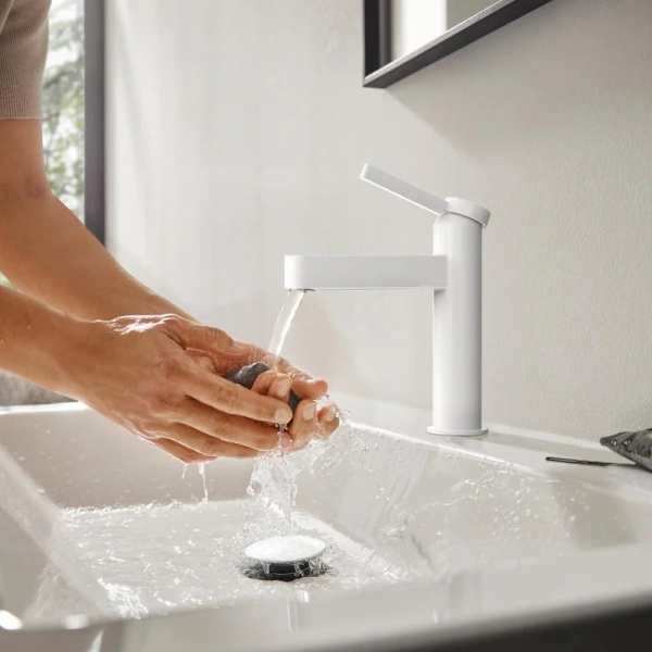 Кран Hansgrohe Finoris 100 76013700 для раковины, матовый белый фото в интернет-магазине «Wasser-Haus.ru»