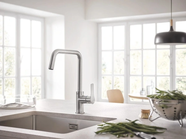 Смеситель для кухни Grohe 30567DC0 суперсталь фото в интернет-магазине «Wasser-Haus.ru»