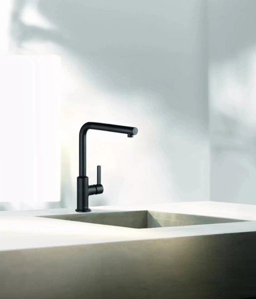 Смеситель для кухни Kludi L-ine S 408033975 черный фото в интернет-магазине «Wasser-Haus.ru»