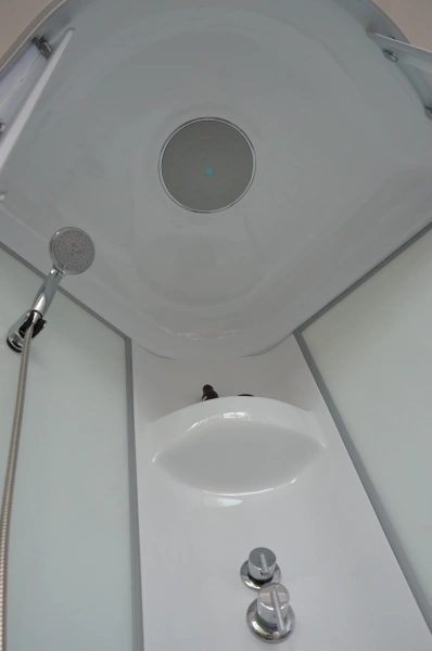 Душевая кабина Royal Bath HP RB80HP6-WC профиль белый, с низким поддоном, с сиденьем фото в интернет-магазине «Wasser-Haus.ru»