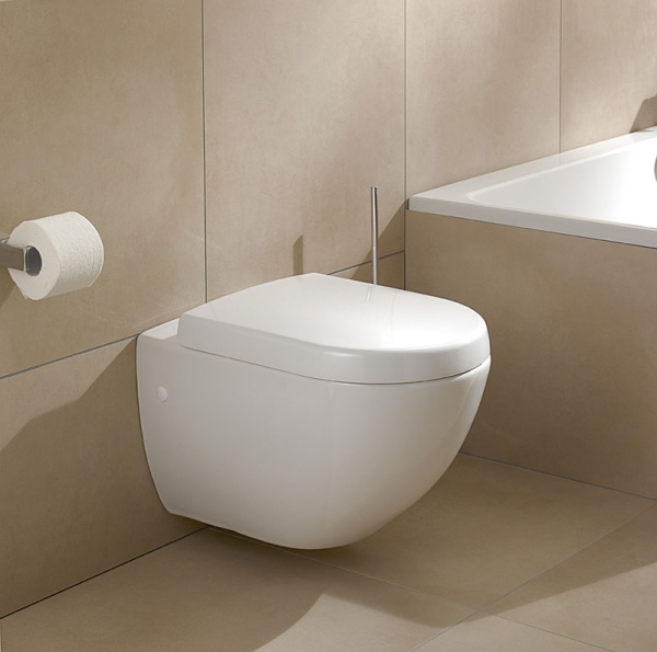 Крышка-сиденье Villeroy & Boch Subway 2.0 9M69 S101 с микролифтом, петли хром фото в интернет-магазине «Wasser-Haus.ru»