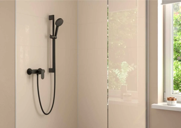 Смеситель для душа Hansgrohe Vernis Blend 71640670 черный фото в интернет-магазине «Wasser-Haus.ru»