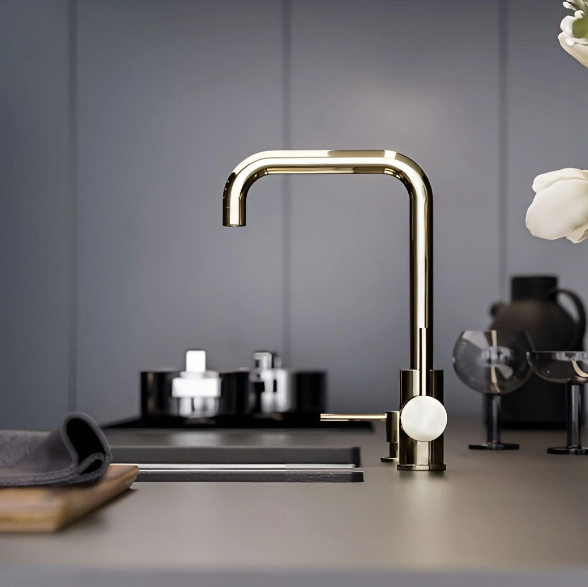 Смеситель для кухни ALVEUS OZ MONARCH GOLD фото в интернет-магазине «Wasser-Haus.ru»