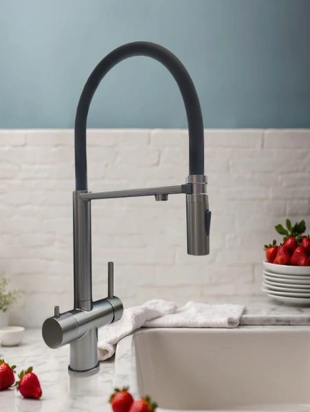 Смеситель для кухни AltroBagno Flusso 050203 GrMt с гибким изливом, оружейная сталь фото в интернет-магазине «Wasser-Haus.ru»