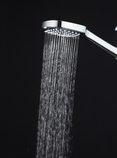 Душевой комплект Orange Mari M07-311cr два смесителя + Душевой гарнитур 1 Orange O-Shower фото в интернет-магазине «Wasser-Haus.ru»