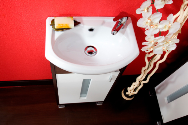 Мебель для ванной Бриклаер Бали 40 венге, белый глянец R эмаль фото в интернет-магазине «Wasser-Haus.ru»