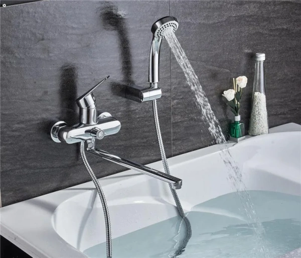 Универсальный смеситель Ledeme H40 L2240, хром фото в интернет-магазине «Wasser-Haus.ru»
