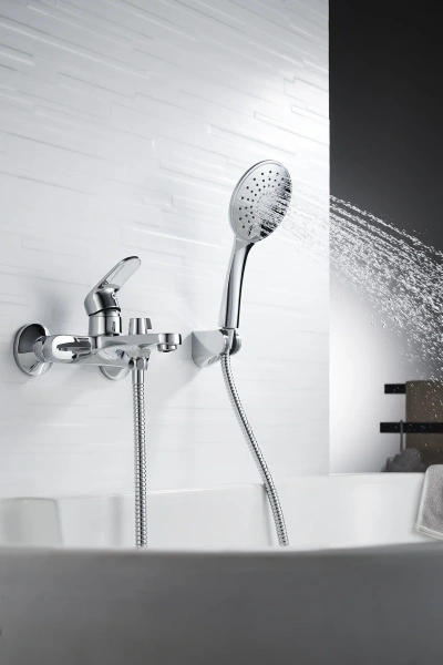 Смеситель для ванны с душем Rossinka RS45 -30 фото в интернет-магазине «Wasser-Haus.ru»