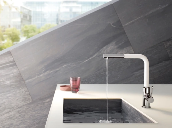 Смеситель для кухни Kludi L-ine S 408519375 белый, хром фото в интернет-магазине «Wasser-Haus.ru»