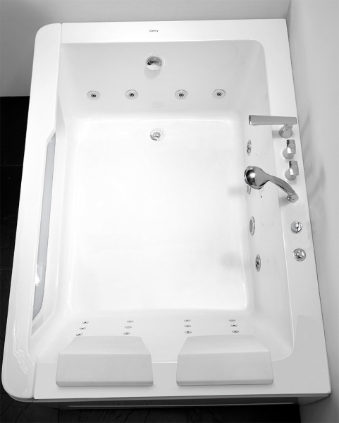 Акриловая ванна Gemy G9226 B фото в интернет-магазине «Wasser-Haus.ru»