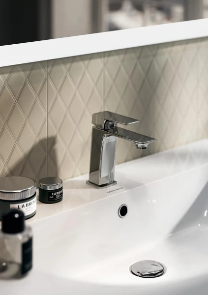 Смеситель для раковины Kerama Marazzi Fioretto V2CR205KM фото в интернет-магазине «Wasser-Haus.ru»