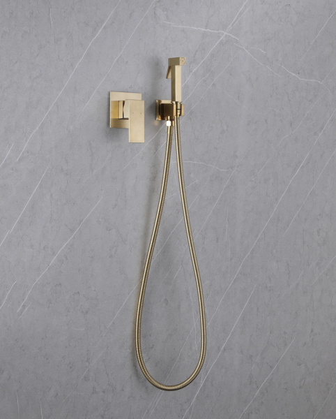 Смеситель ABBER Daheim AF8225G с гигиеническим душем, золото матовое фото в интернет-магазине «Wasser-Haus.ru»