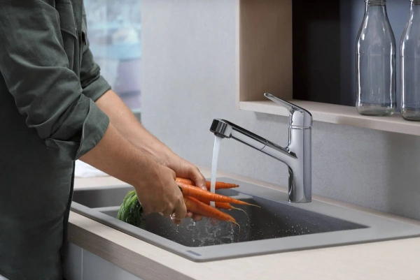 Смеситель для кухни Hansgrohe Focus M42 71814000 хром фото в интернет-магазине «Wasser-Haus.ru»