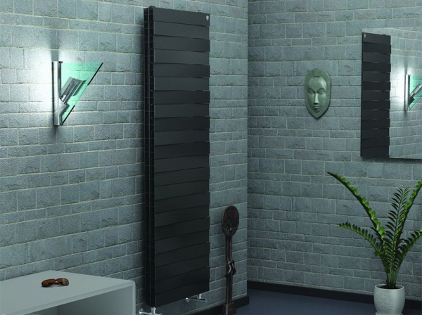 Радиатор биметаллический Royal Thermo Piano Forte Tower noir sable 22 секции, черный с монтажным набором фото в интернет-магазине «Wasser-Haus.ru»