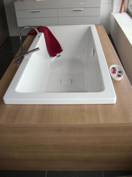 Стальная ванна Kaldewei Avantgarde Conoduo 735 200x100 с покрытием Easy-Clean фото в интернет-магазине «Wasser-Haus.ru»